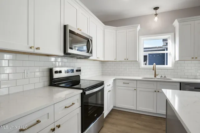 $297,500 | 410 Legacy Boulevard, Hattiesburg, MS 39402