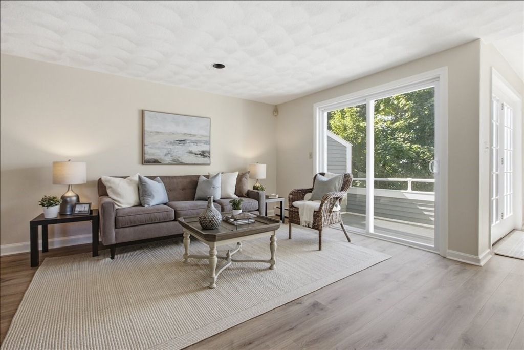 53 Front Street, Unit 53 Beverly, MA 01915 - Photo 7 of 34