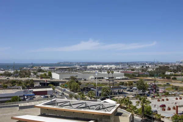 $1,999 | 801 National City Boulevard, Unit 1008, National City, CA 91950