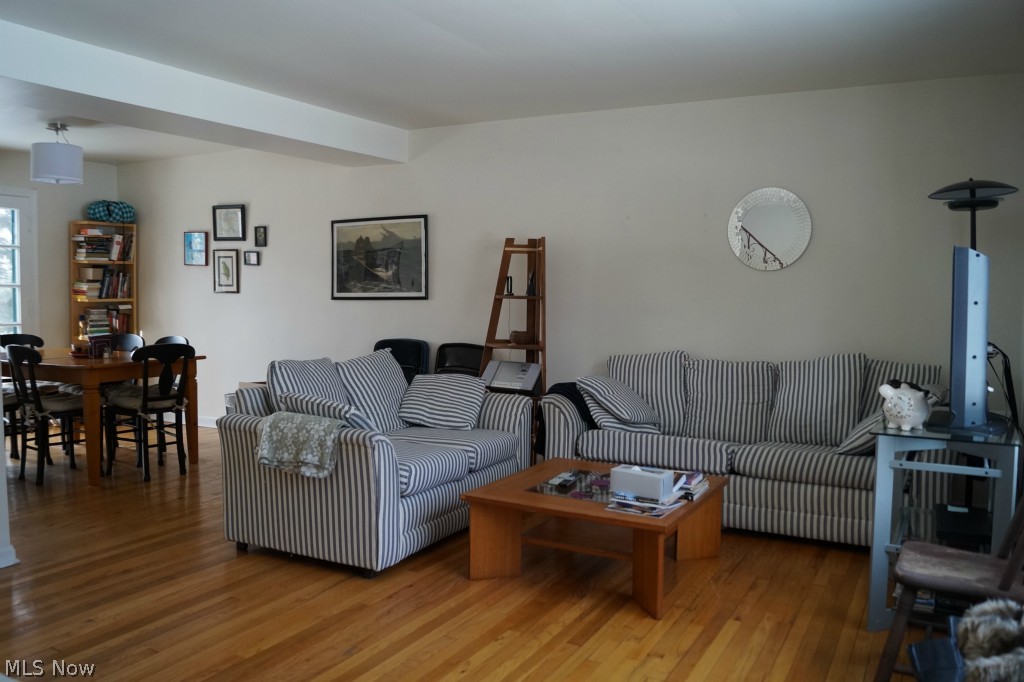 2383 Overlook Road Cleveland, OH 44106 - Photo 2 of 12