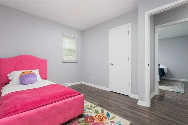 $199,900 | 107 North Sugar Creek Boulevard, Sugar Creek, MO 64054