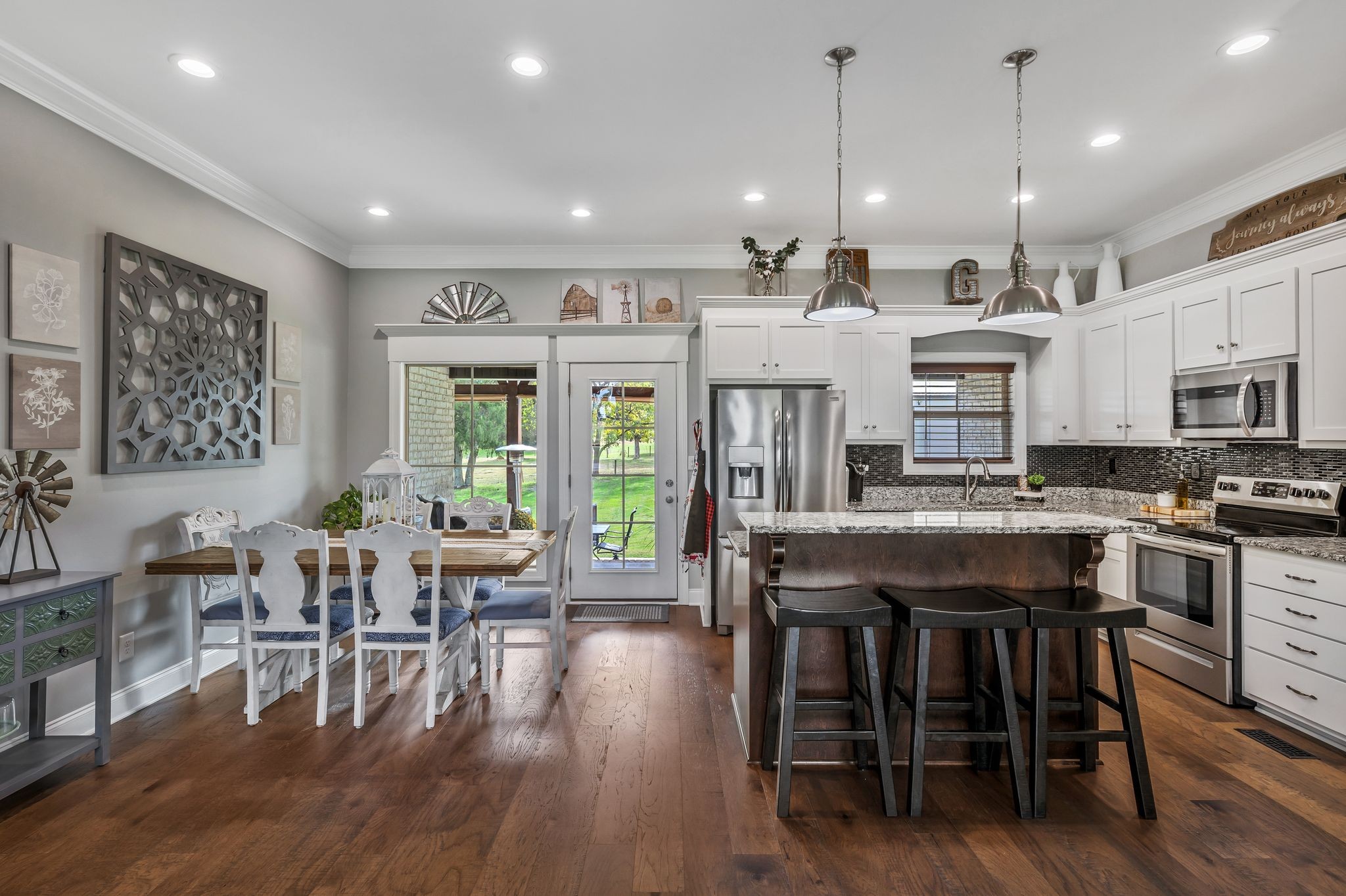 321 Dixon Road Shelbyville, TN 37160 - Photo 12 of 36