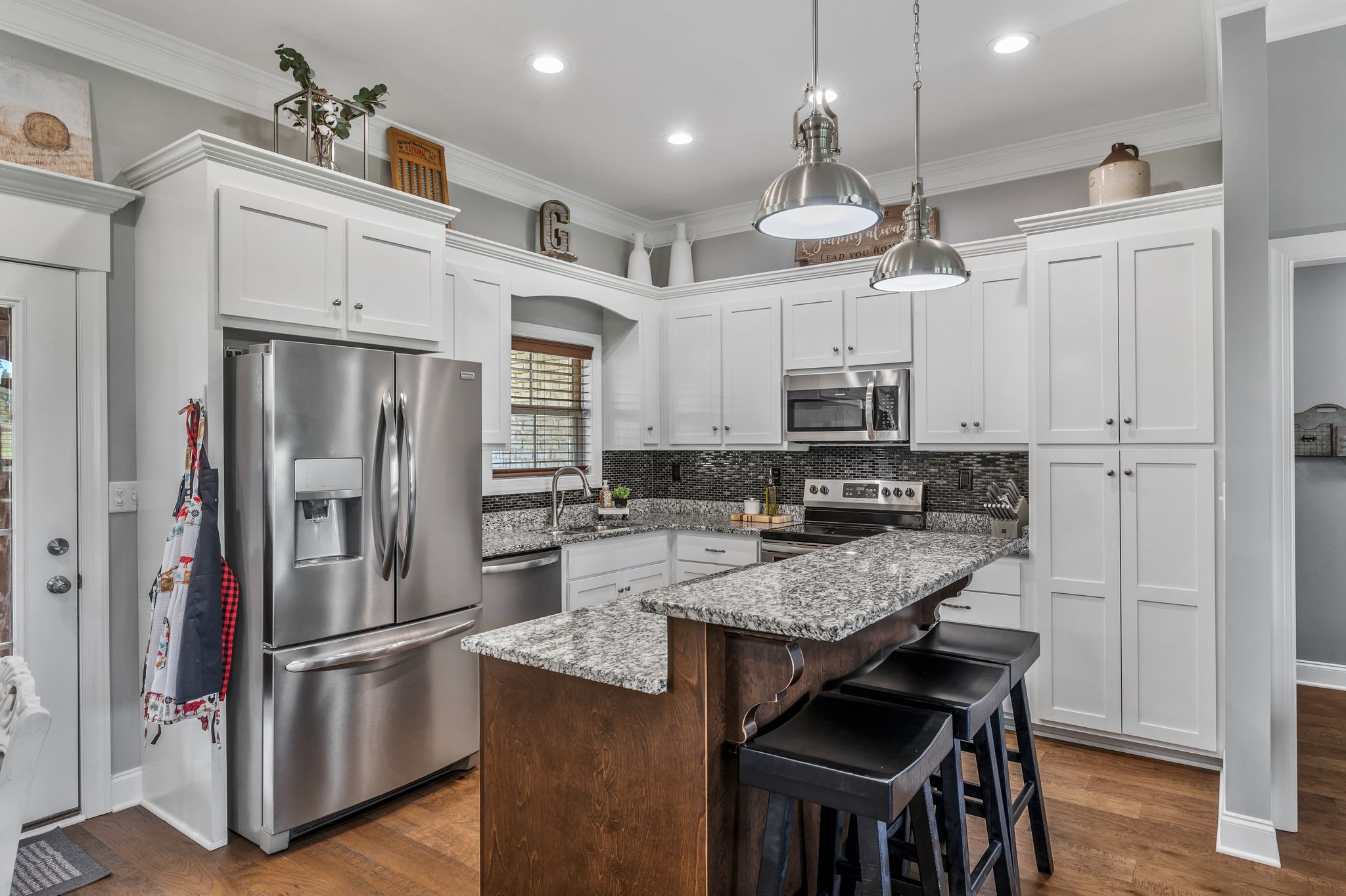 321 Dixon Road Shelbyville, TN 37160 - Photo 13 of 36