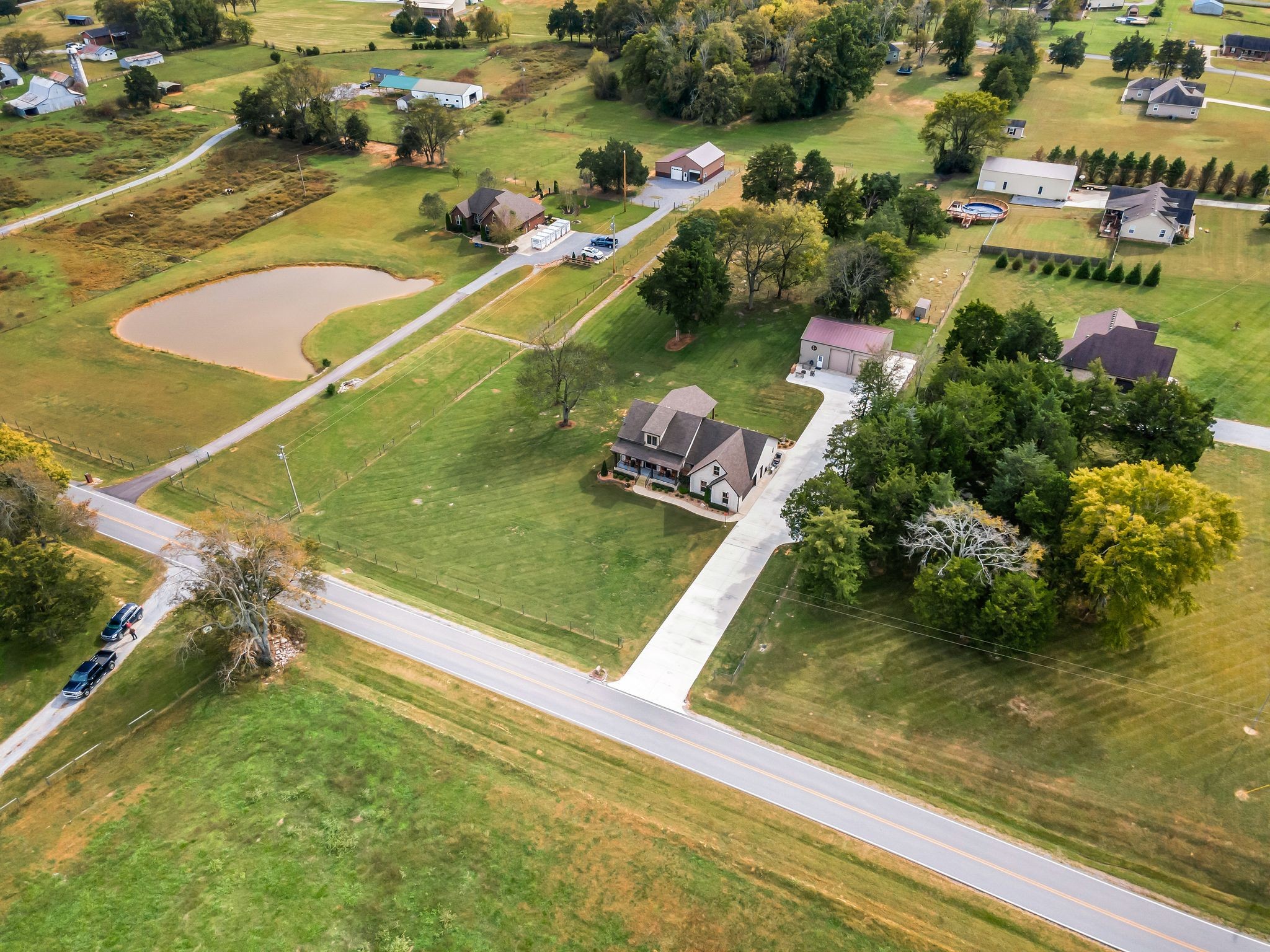 321 Dixon Road Shelbyville, TN 37160 - Photo 33 of 36