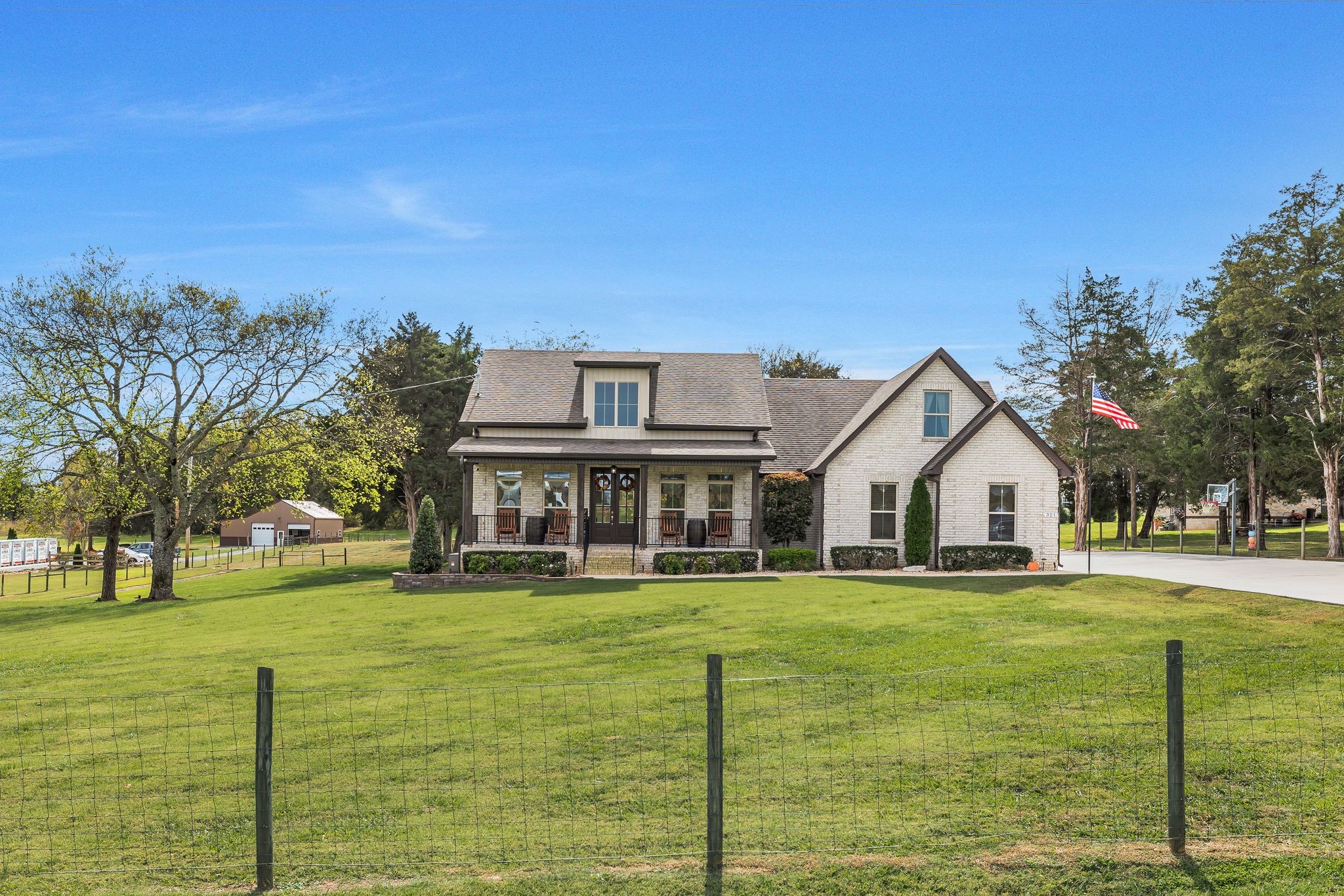 321 Dixon Road Shelbyville, TN 37160 - Photo 5 of 36