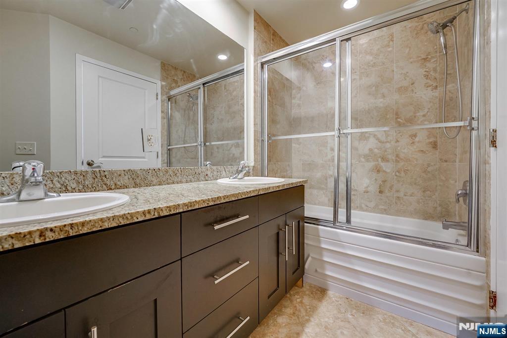 29 1st Street, Unit 701 Hackensack, NJ 07601 - Photo 19 of 23