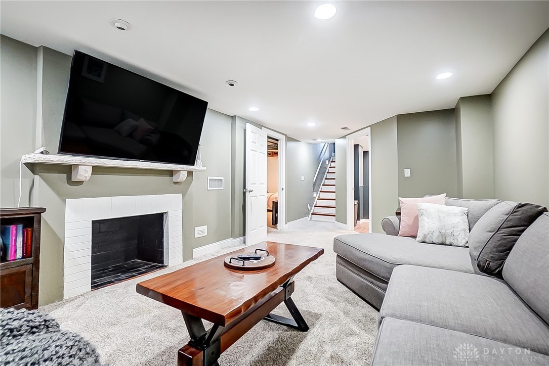 934 Buckingham Road Dayton, OH 45419 - Photo 23 of 33 Gallery Image 23