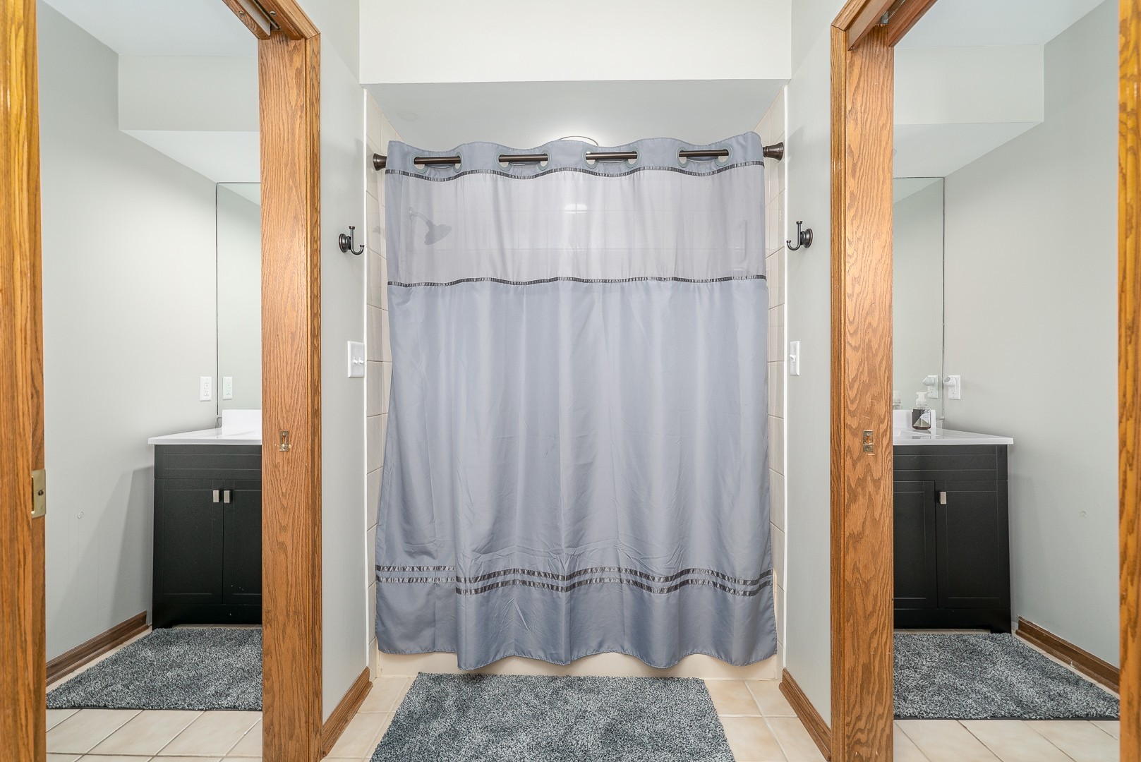8500 North 4000 W Road Morris, IL 60450 - Photo 17 of 38 a view of a bathroom
