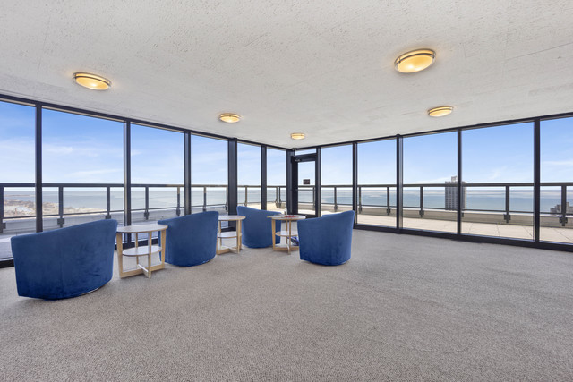 1560 North Sandburg Terrace, Unit 2007 Chicago, IL 60610 - Photo 24 of 25 a view of living room with furniture