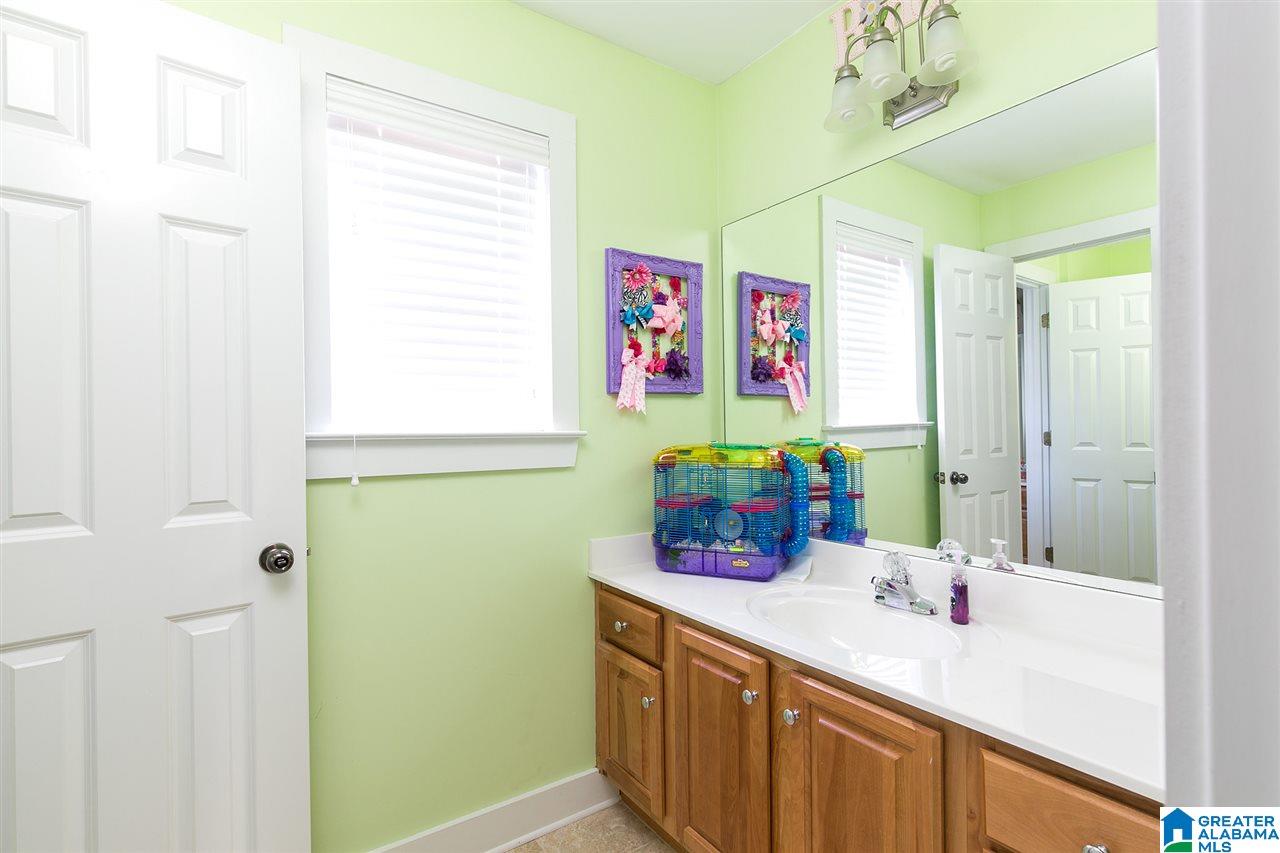 200 Nottingham Drive Calera, AL 35040 - Photo 12 of 37