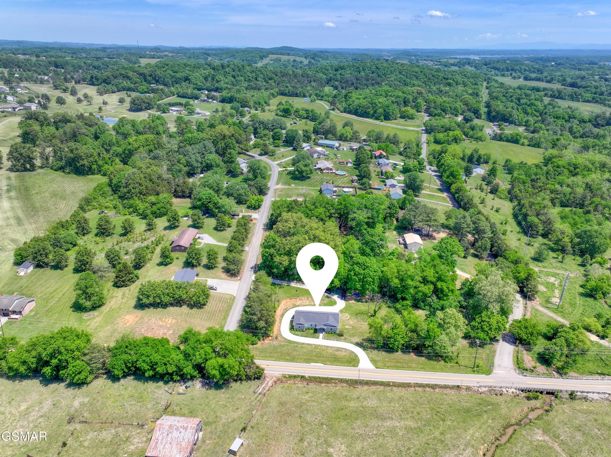 1014 Valley Home Road Dandridge, TN 37725 - Photo 29 of 33 Gallery Image 29
