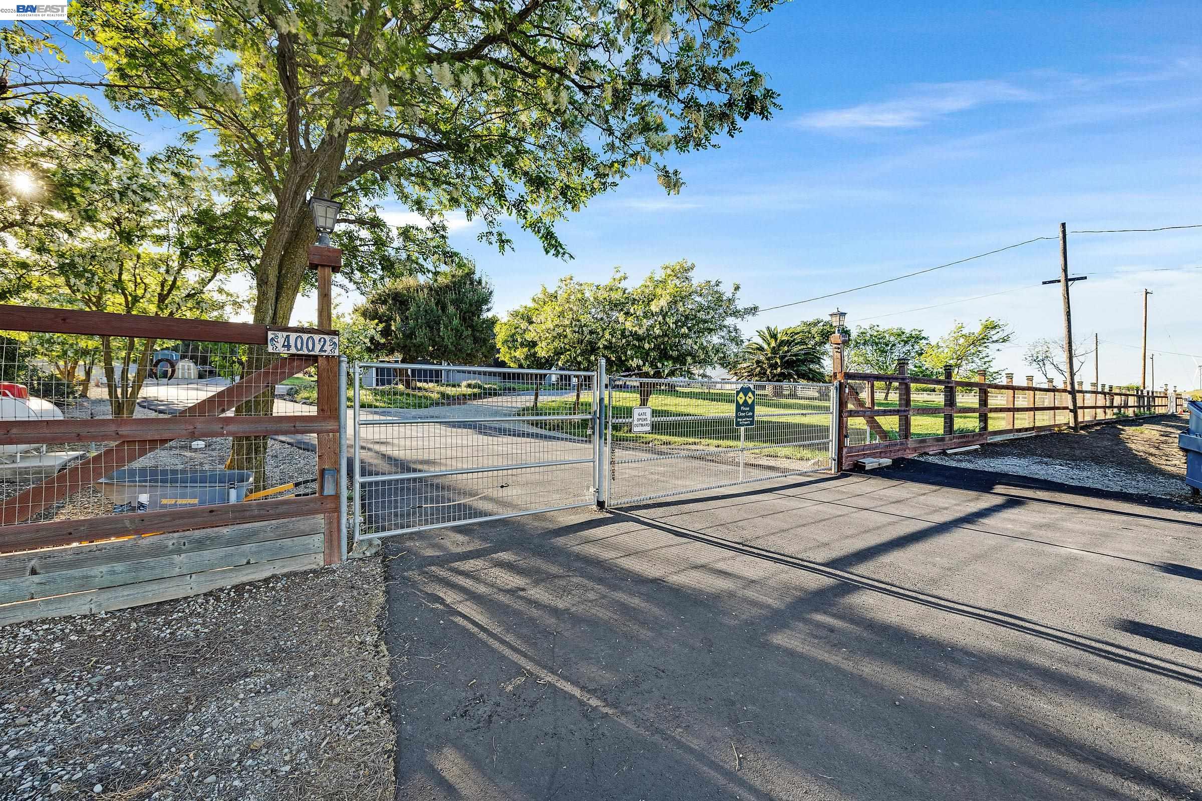 4002 Dyer Road Livermore, CA 94551 - Photo 4 of 54