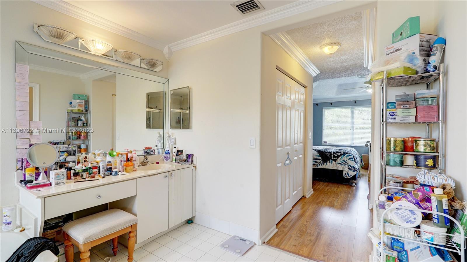 Silver Shores Miramar, FL 33027 - Photo 25 of 30 a very nice looking room with many windows