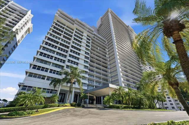 $668,000 | 4280 Galt Ocean Drive, Unit 12H, Fort Lauderdale, FL 33308