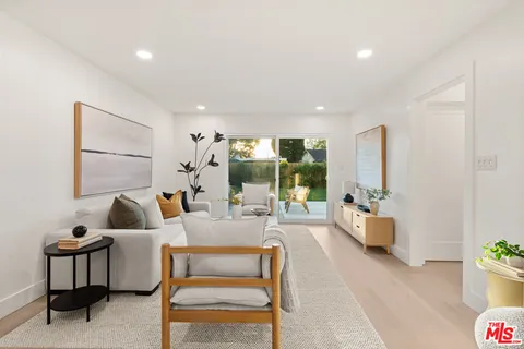$995,000 | 1931 Volk Avenue, Long Beach, CA 90815