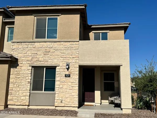 $459,900 | 4601 South Renaissance Drive, Unit 101, Gilbert, AZ 85297