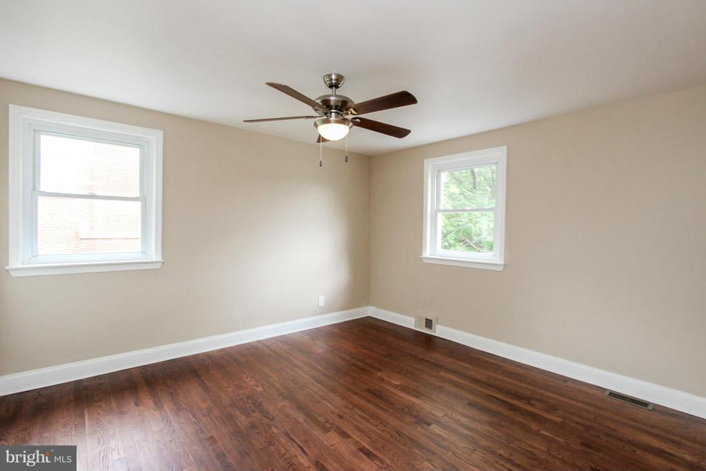 2001 Hillenwood Road Baltimore, MD 21239 - Photo 14 of 27 Bedroom