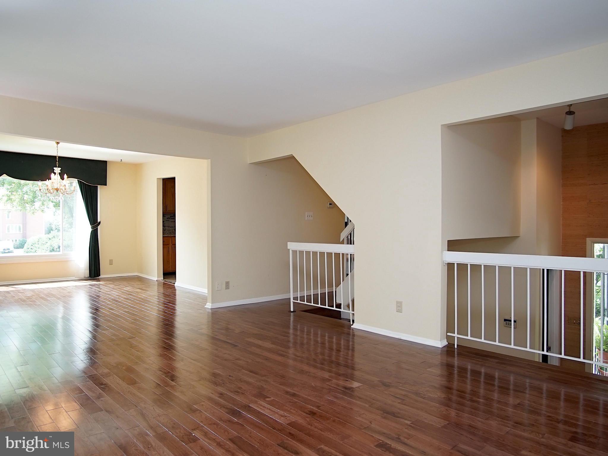 2005 Dundee Road Rockville, MD 20850 - Photo 3 of 32 Gallery Image 3
