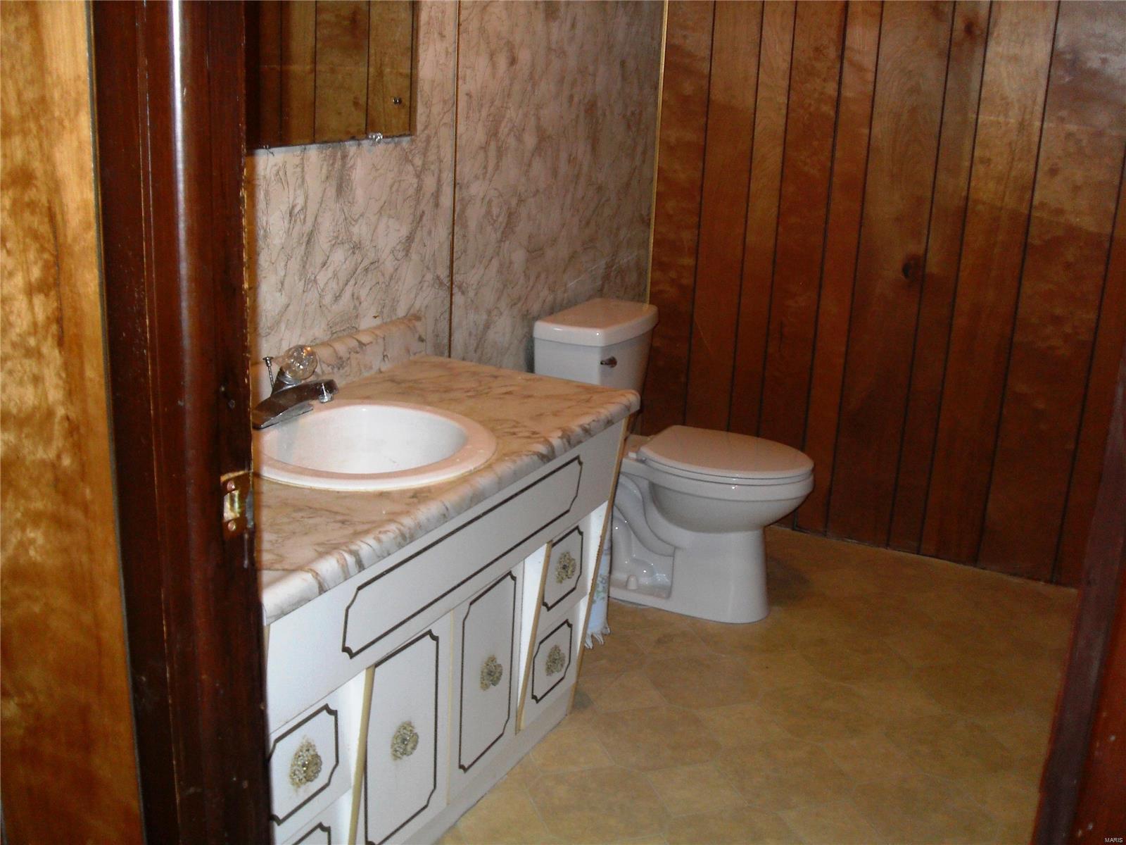 22821 St Rose Road Highland, IL 62249 - Photo 22 of 52