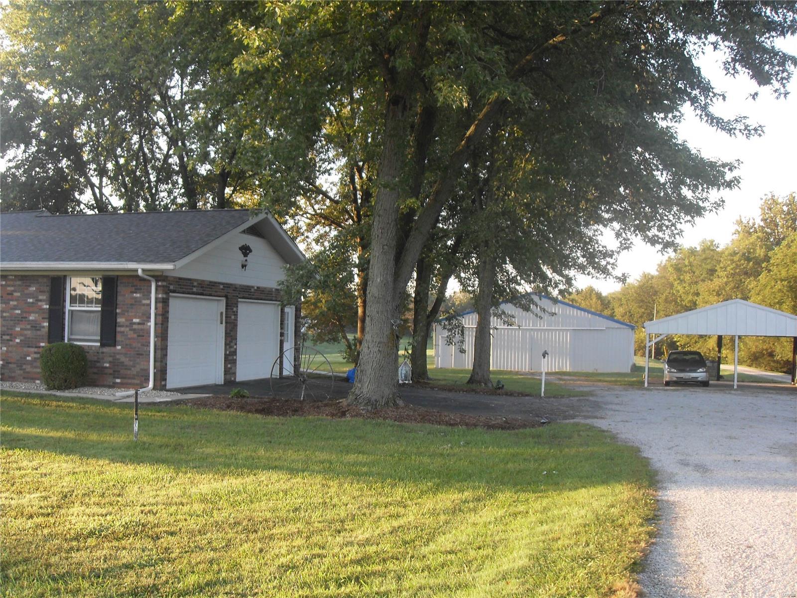 22821 St Rose Road Highland, IL 62249 - Photo 33 of 52