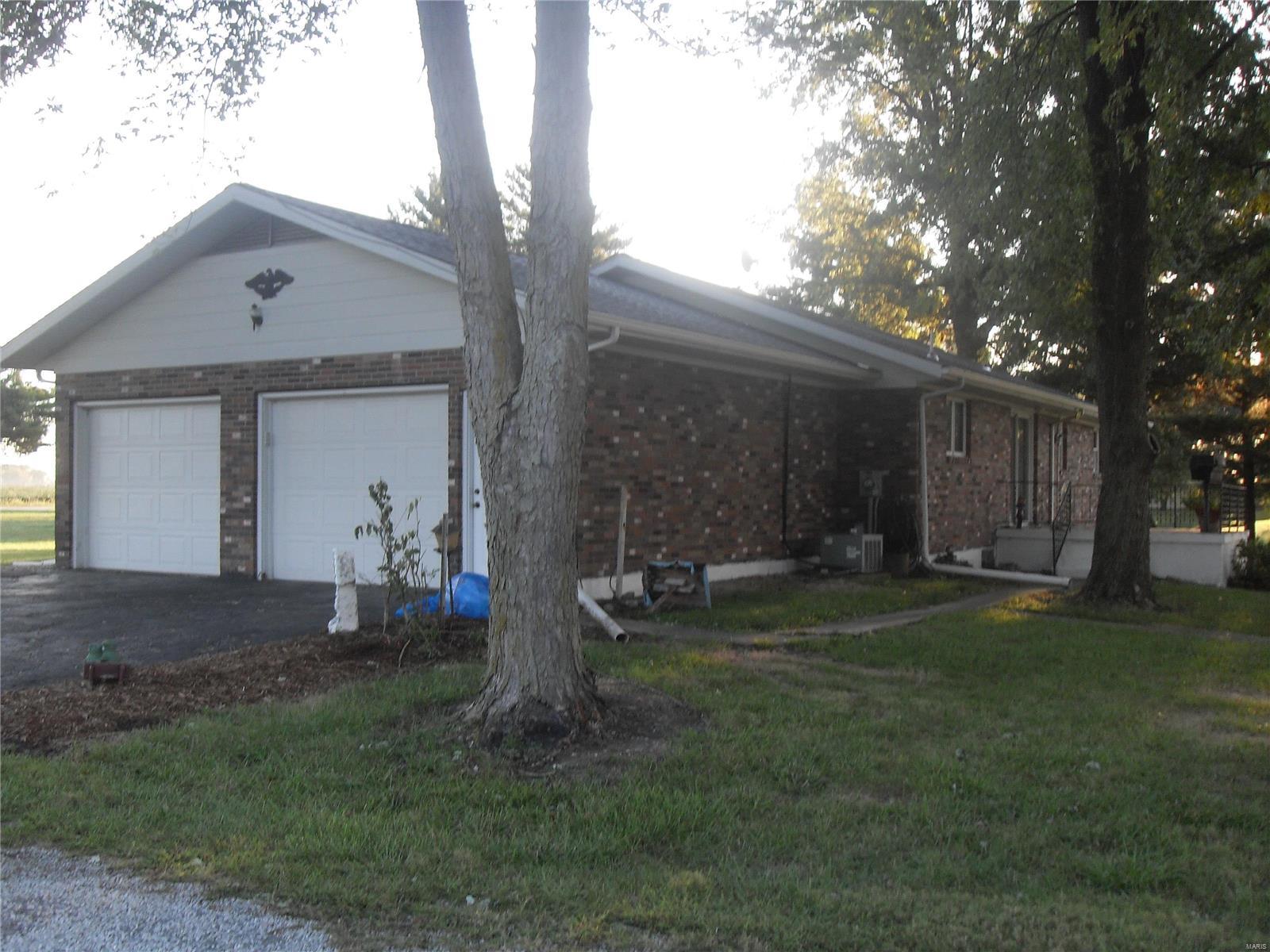 22821 St Rose Road Highland, IL 62249 - Photo 34 of 52
