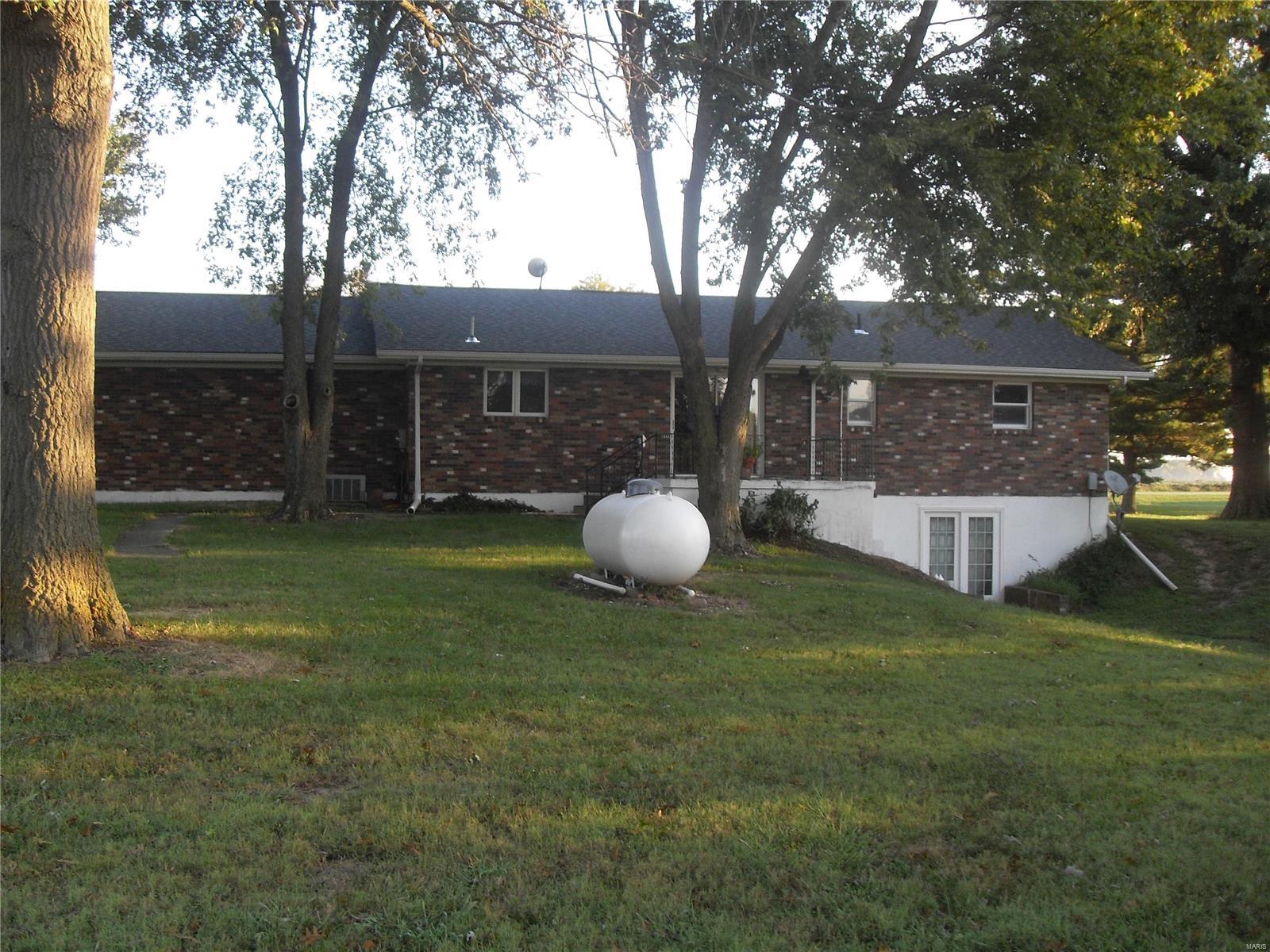 22821 St Rose Road Highland, IL 62249 - Photo 35 of 52