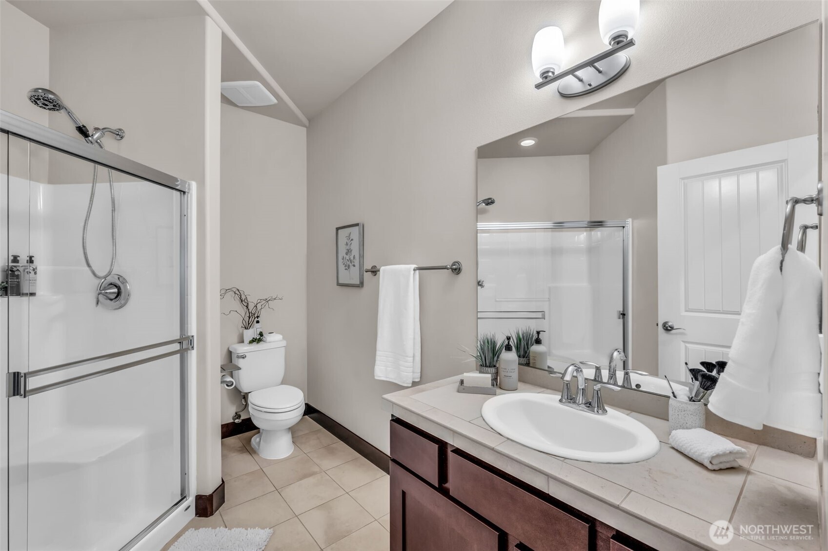 216 233rd Place Southeast Bothell, WA 98021 - Photo 21 of 40