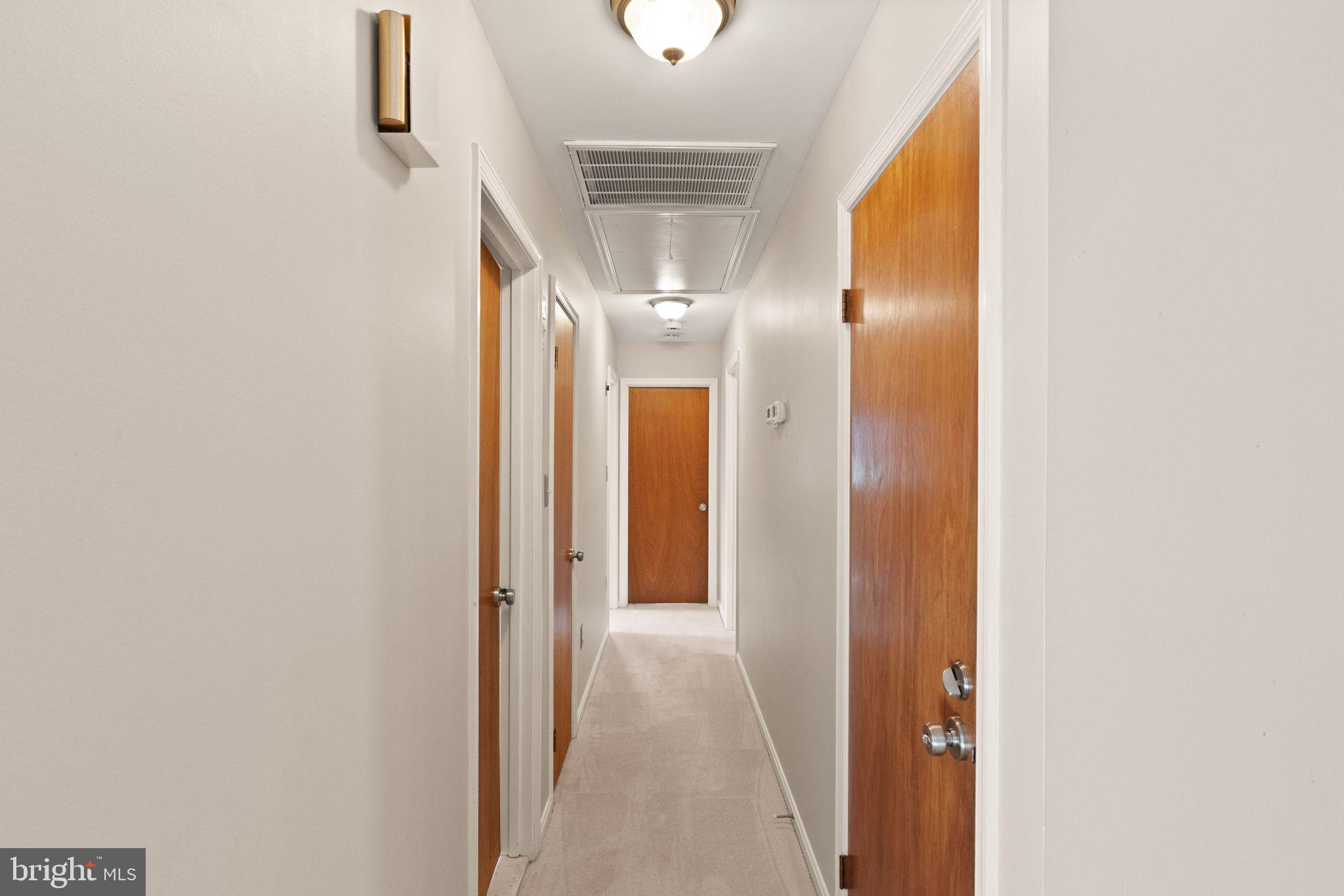 3801 Russell Road Woodbridge, VA 22192 - Photo 20 of 74 Hallway to bedrooms.