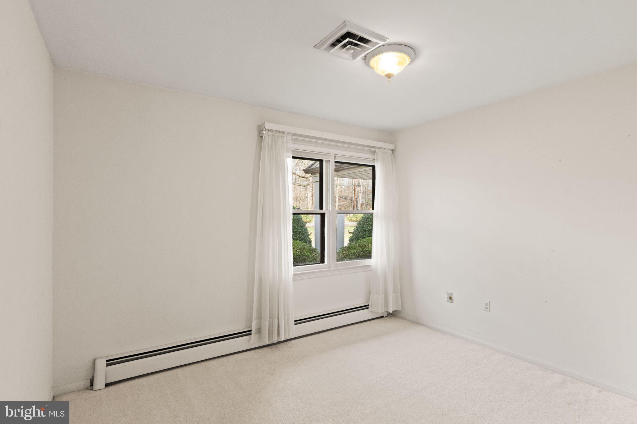3801 Russell Road Woodbridge, VA 22192 - Photo 25 of 74 Main level bedroom 2.