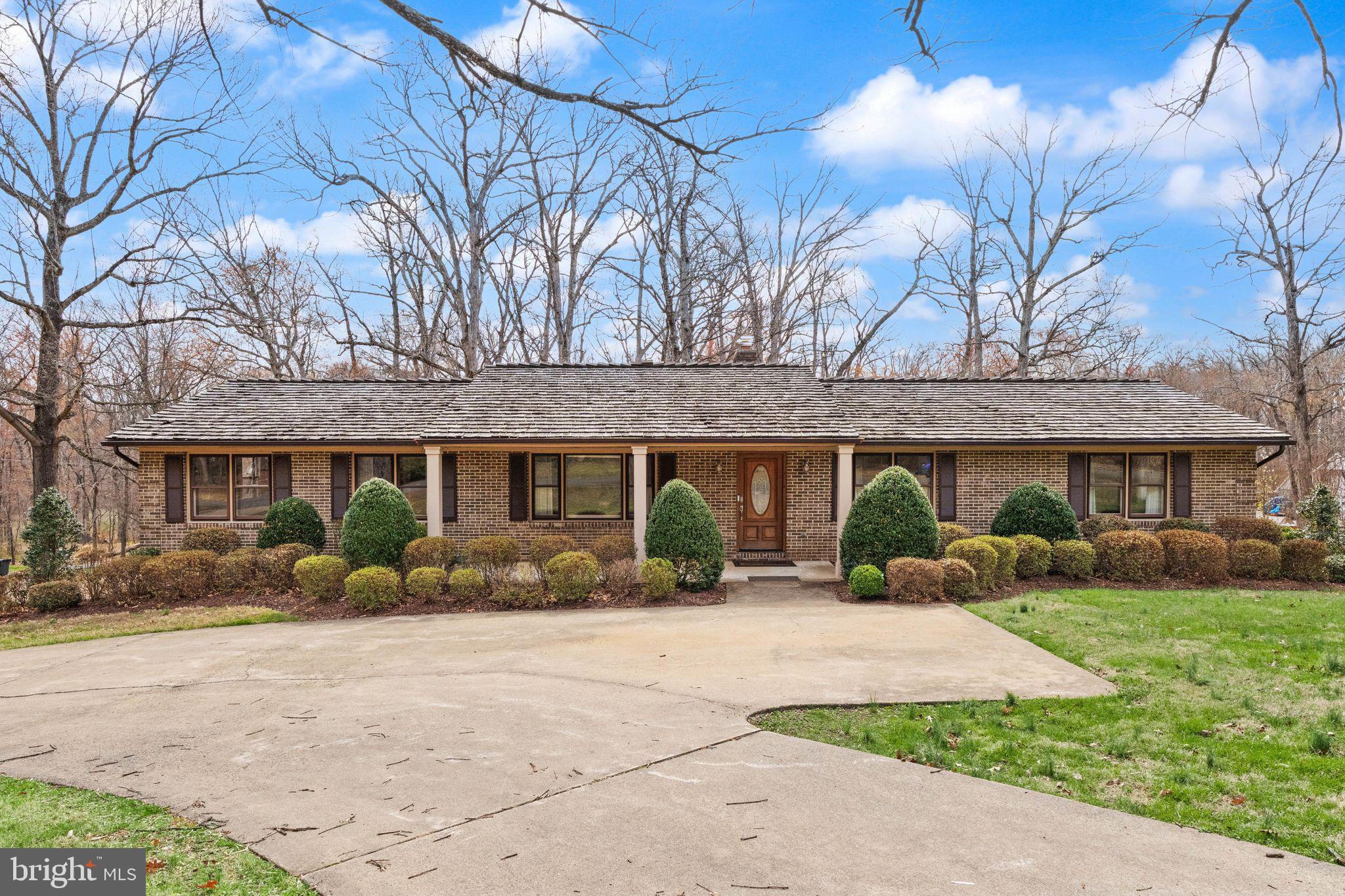 3801 Russell Road Woodbridge, VA 22192 - Photo 3 of 74 Gorgeous, brick home with covered front porch.