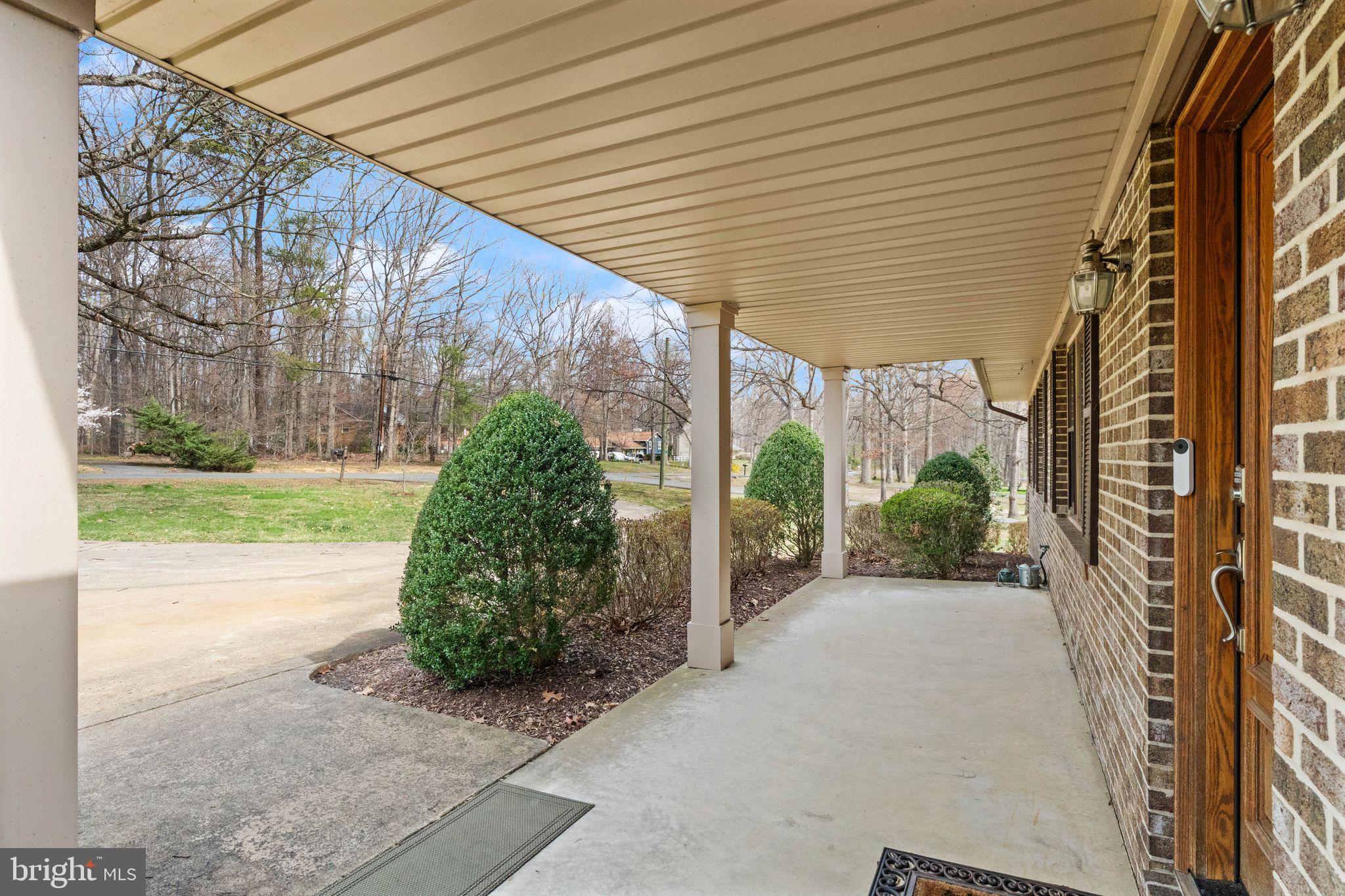 3801 Russell Road Woodbridge, VA 22192 - Photo 67 of 74 Large, covered front porch.
