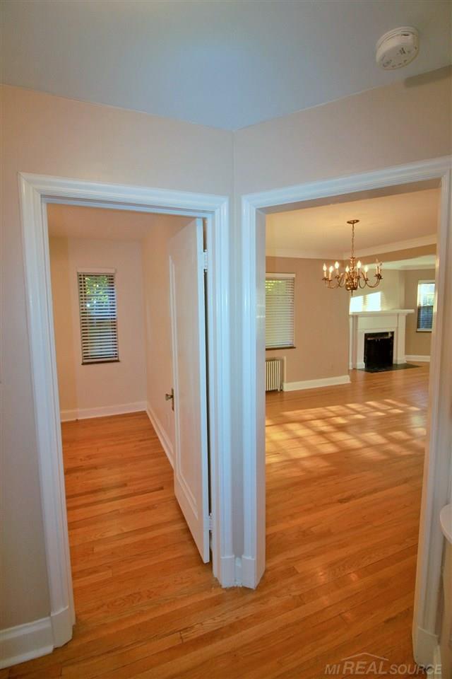 386-88 Neff Road Grosse Pointe, MI 48230 - Photo 25 of 32