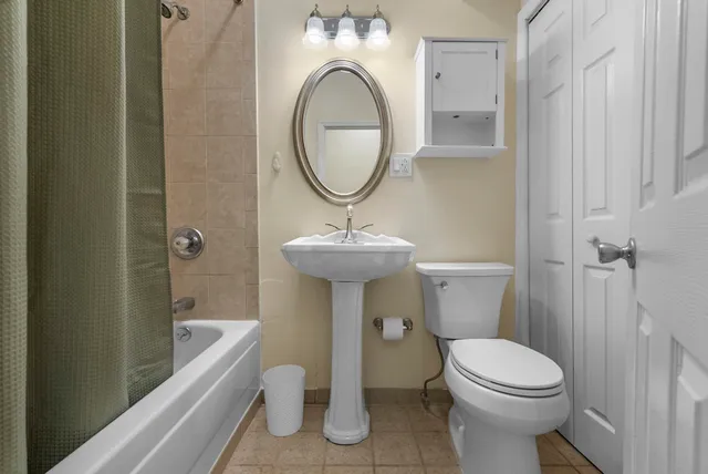 $3,700 | 230 Bloomfield Street, Unit 101, Hoboken, NJ 07030