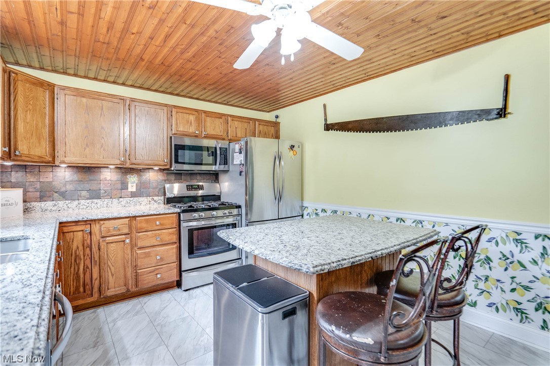 5615 Grove Road Clinton, OH 44216 - Photo 9 of 33