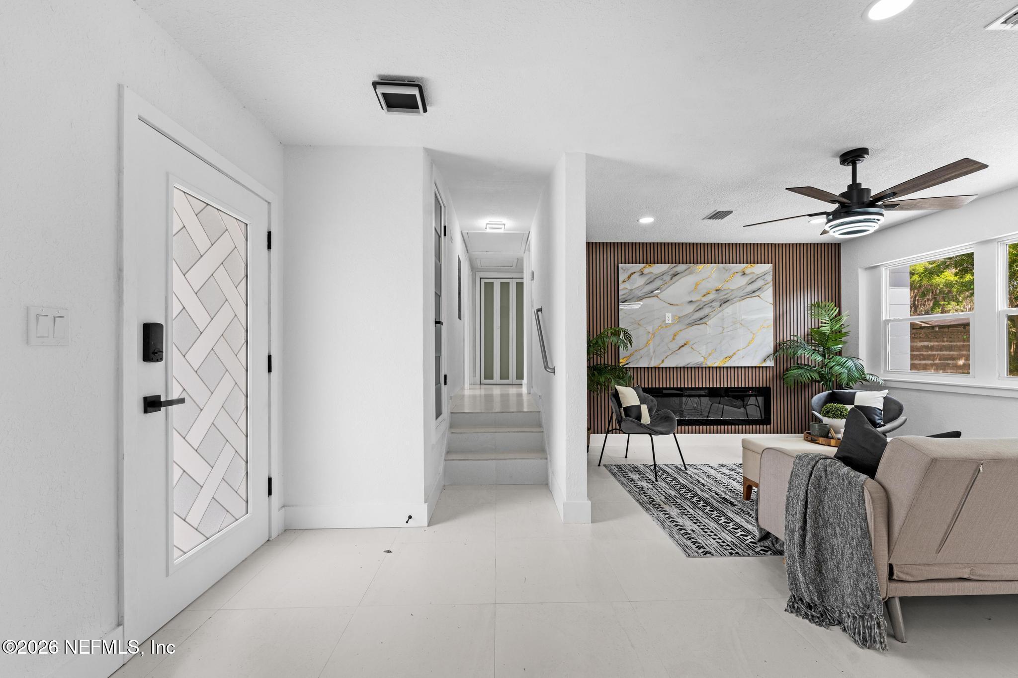 4013 Rogero Road Jacksonville, FL 32277 - Photo 7 of 32 ENTRY