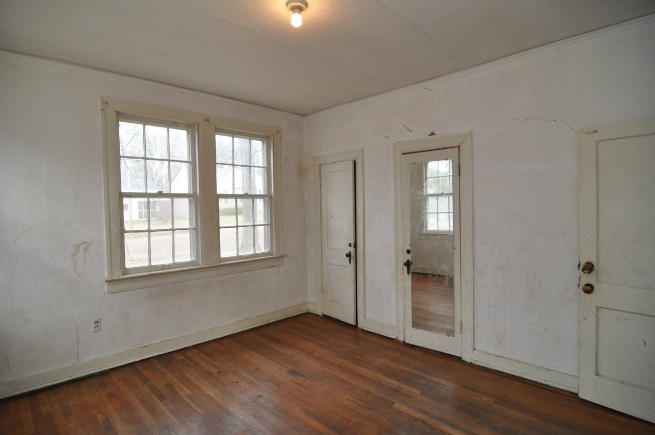 345 East Ridgeway Street Jackson, MS 39206 - Photo 9 of 18 Photo 9