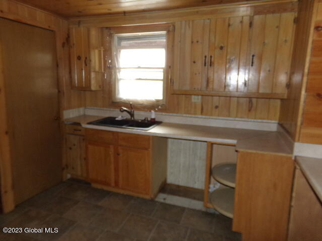 18 Owens Road Minerva, NY 12857 - Photo 13 of 60 102_6581