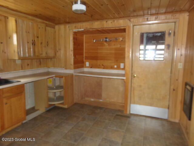 18 Owens Road Minerva, NY 12857 - Photo 14 of 60 102_6582