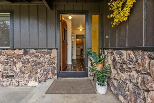 $675,000 | 1261 Deerwood Drive, Ukiah, CA 95482