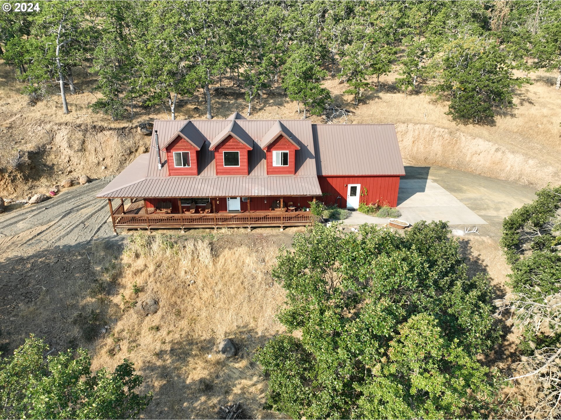 1425 Pipeline Road Goldendale, WA 98620 - Photo 3 of 44 Gallery Image 3