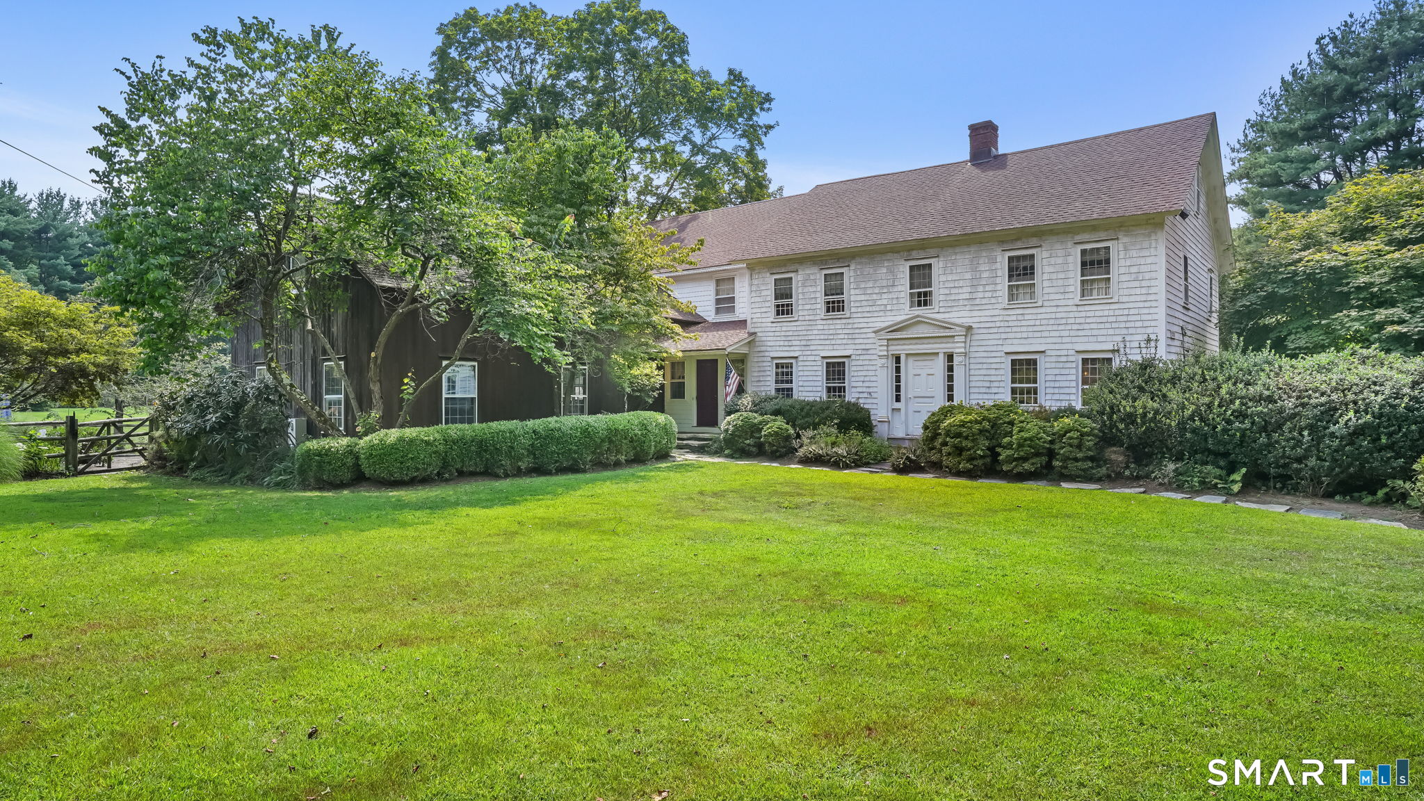 21 Fuller Road Trumbull, CT 06611 - Photo 1 of 35
