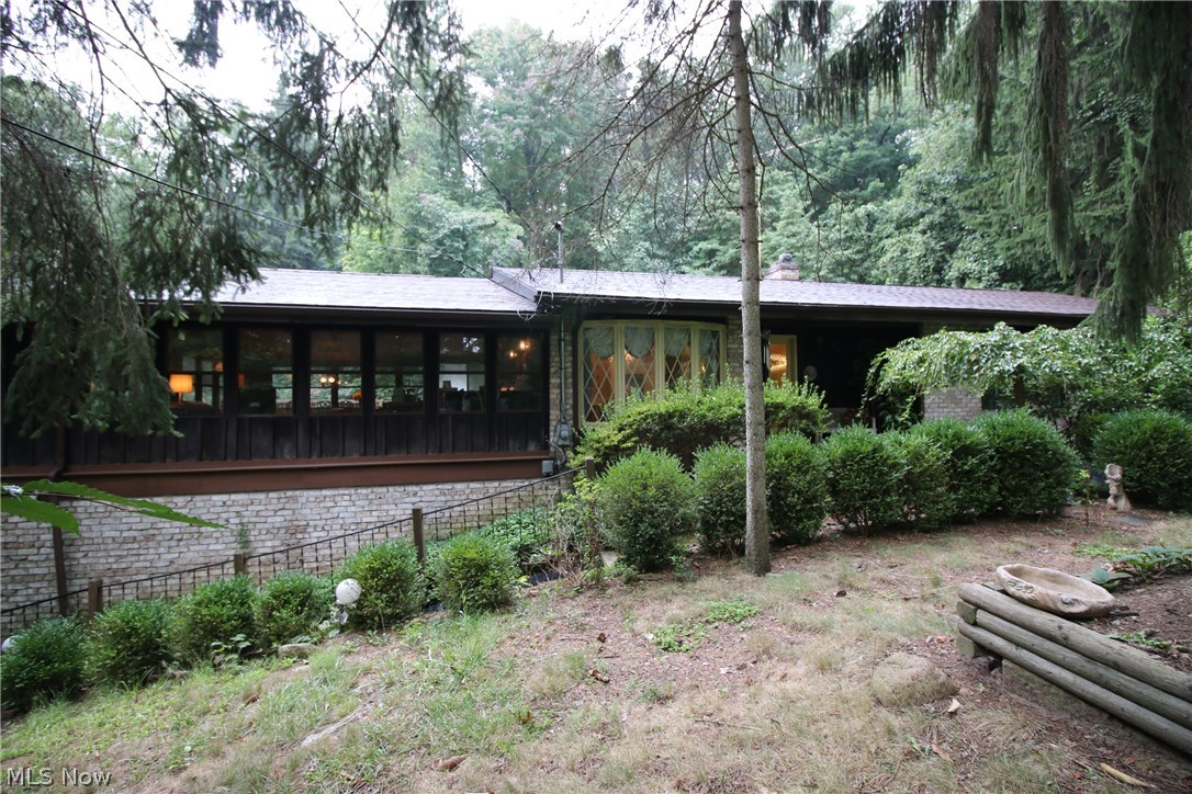 4338 Shaw Road Akron, OH 44333 - Photo 5 of 22