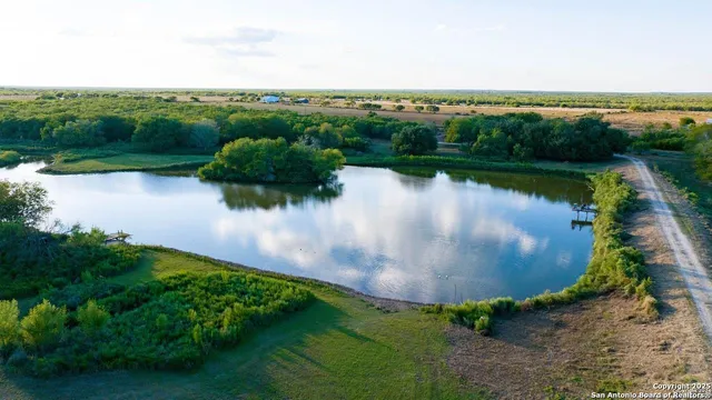 $1,375,000 | 6170 County Road 332, Jourdanton, TX 78026