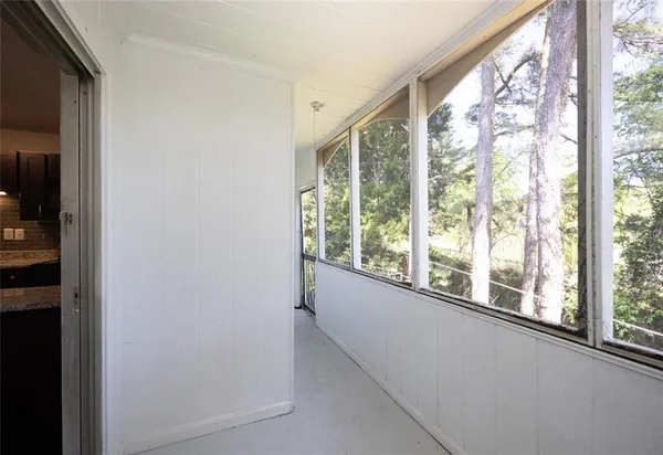 $1,549 | 4883 Roswell Road, Unit 9W, Atlanta, GA 30342