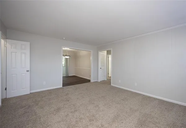 $1,549 | 4883 Roswell Road, Unit 9W, Atlanta, GA 30342