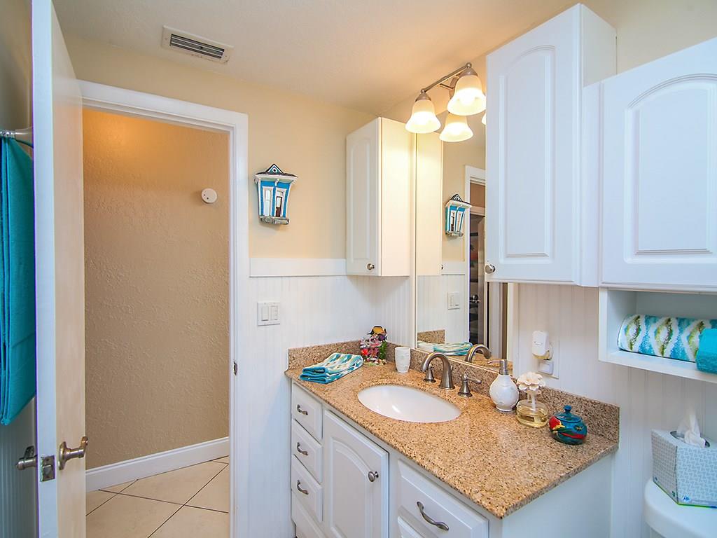 1430 Southwest Dyer Point Road Palm City, FL 34990 - Photo 18 of 32 Gallery Image 18