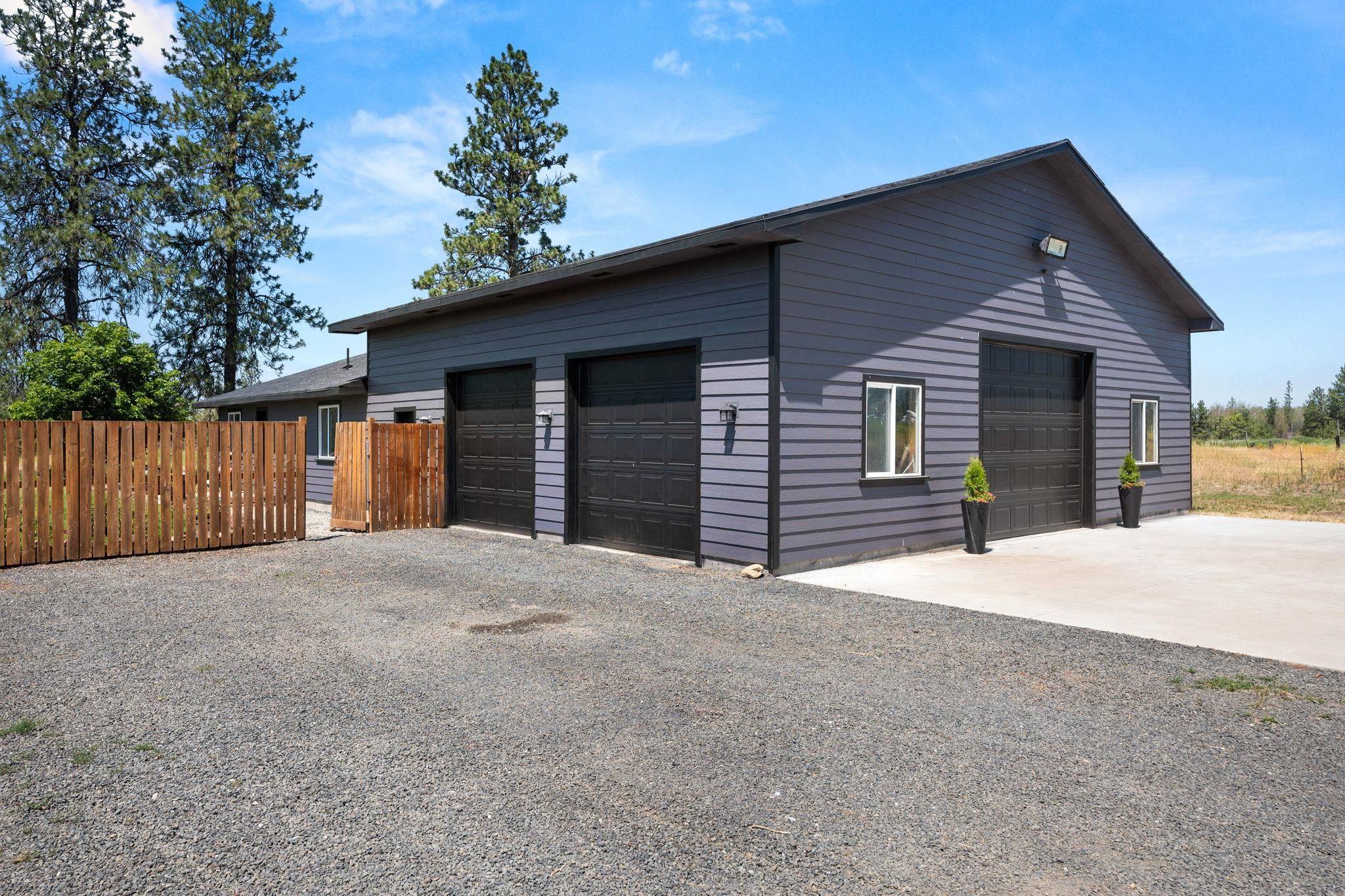 16106 South Dover Road Cheney, WA 99004 - Photo 1 of 49