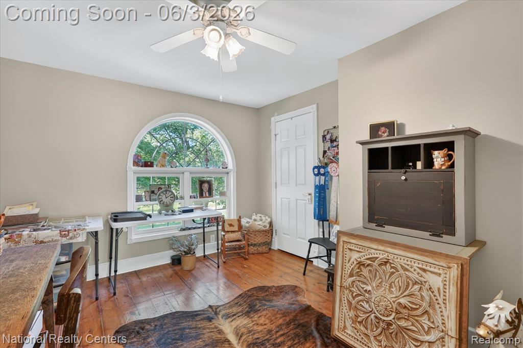 864 East Lovejoy Road Howell, MI 48855 - Photo 17 of 68