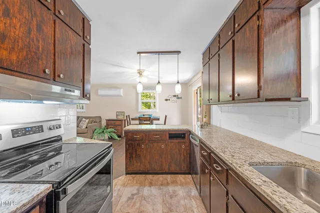 $400,000 | 373 Lewis Road, Clarksville, VA 23927