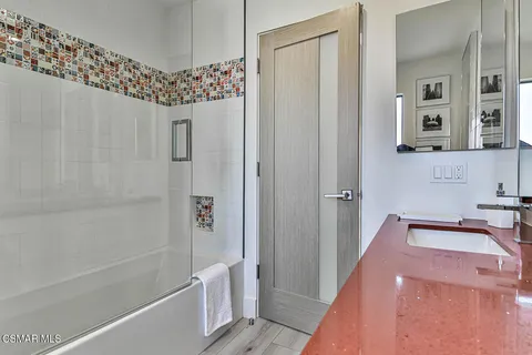 $5,750 | 643 Arroyo Oaks Drive, Westlake Village, CA 91362
